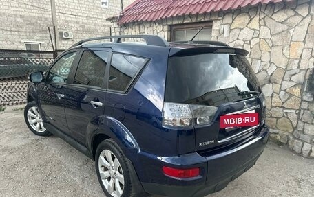Mitsubishi Outlander III рестайлинг 3, 2012 год, 1 199 000 рублей, 4 фотография