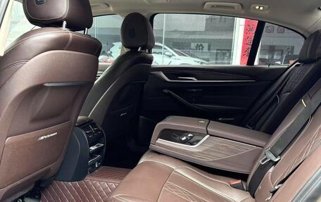 BMW 5 серия, 2020 год, 3 820 000 рублей, 8 фотография