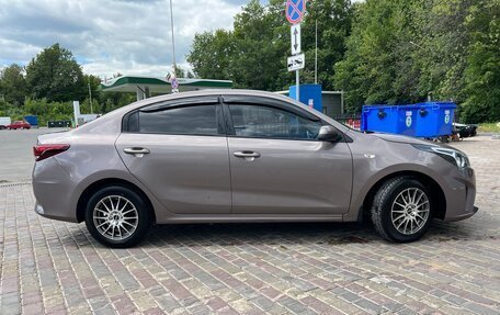 KIA Rio IV, 2021 год, 1 310 000 рублей, 3 фотография
