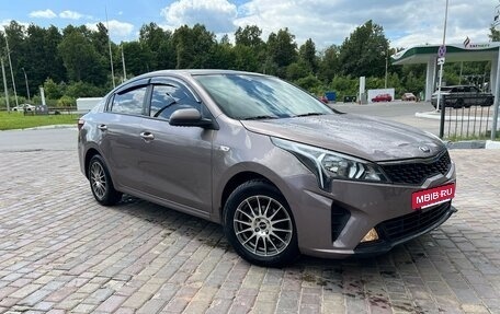 KIA Rio IV, 2021 год, 1 310 000 рублей, 2 фотография