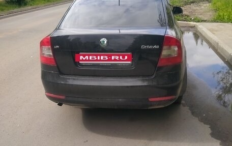 Skoda Octavia, 2012 год, 650 000 рублей, 3 фотография