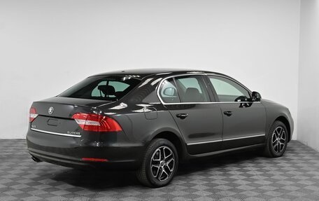 Skoda Superb III рестайлинг, 2014 год, 1 299 000 рублей, 3 фотография