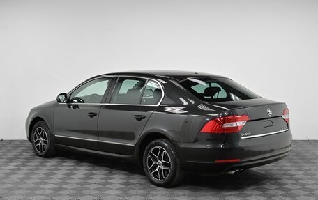 Skoda Superb III рестайлинг, 2014 год, 1 299 000 рублей, 4 фотография