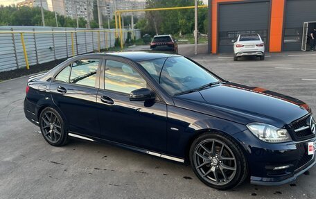 Mercedes-Benz C-Класс, 2012 год, 1 500 000 рублей, 5 фотография