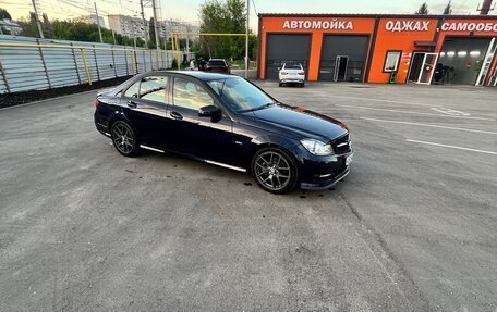 Mercedes-Benz C-Класс, 2012 год, 1 500 000 рублей, 9 фотография