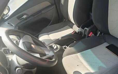 Chevrolet Cruze II, 2011 год, 380 000 рублей, 9 фотография