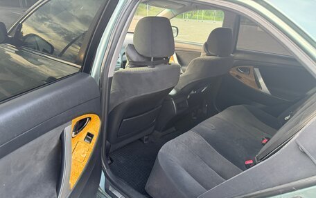 Toyota Camry, 2007 год, 870 000 рублей, 11 фотография
