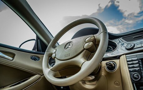 Mercedes-Benz CLS, 2007 год, 1 285 000 рублей, 18 фотография