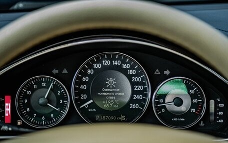 Mercedes-Benz CLS, 2007 год, 1 285 000 рублей, 15 фотография