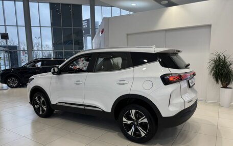 Chery Tiggo 4 I рестайлинг, 2025 год, 2 420 000 рублей, 4 фотография