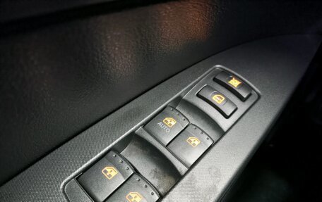 SsangYong Kyron I, 2011 год, 750 000 рублей, 13 фотография