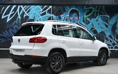 Volkswagen Tiguan I, 2011 год, 1 095 000 рублей, 4 фотография