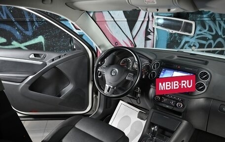 Volkswagen Tiguan I, 2011 год, 1 095 000 рублей, 12 фотография