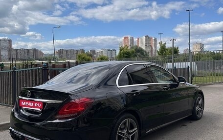 Mercedes-Benz C-Класс, 2019 год, 3 600 000 рублей, 5 фотография