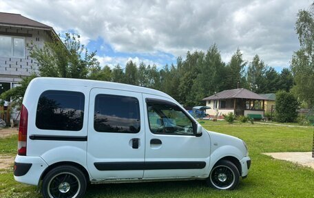 Renault Kangoo II рестайлинг, 2008 год, 525 000 рублей, 1 фотография