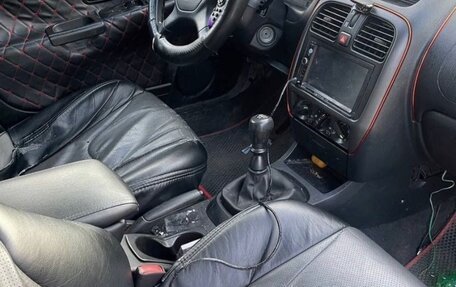 Mitsubishi Carisma I, 2001 год, 184 000 рублей, 4 фотография
