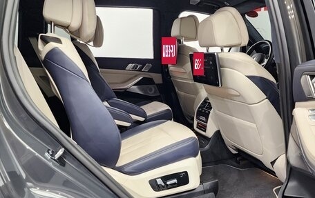 BMW X7, 2022 год, 8 800 000 рублей, 15 фотография