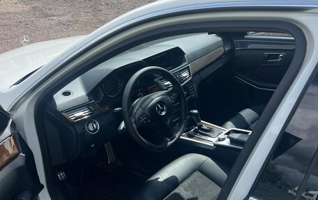 Mercedes-Benz E-Класс, 2010 год, 1 550 000 рублей, 10 фотография