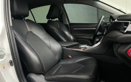 Toyota Camry, 2018 год, 2 590 000 рублей, 32 фотография