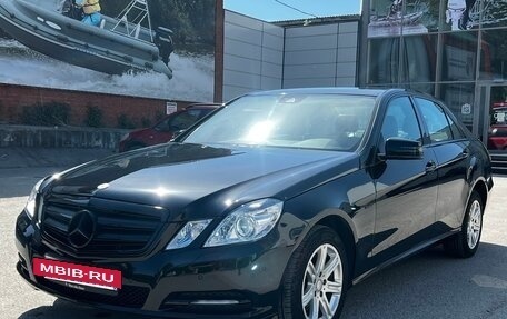 Mercedes-Benz E-Класс, 2010 год, 1 400 000 рублей, 13 фотография