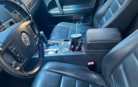 Volkswagen Touareg III, 2007 год, 950 000 рублей, 10 фотография