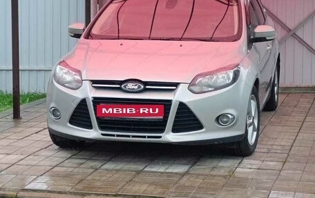Ford Focus III, 2013 год, 850 000 рублей, 3 фотография