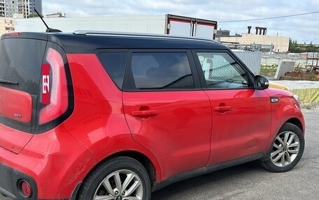 KIA Soul II рестайлинг, 2018 год, 1 400 000 рублей, 4 фотография