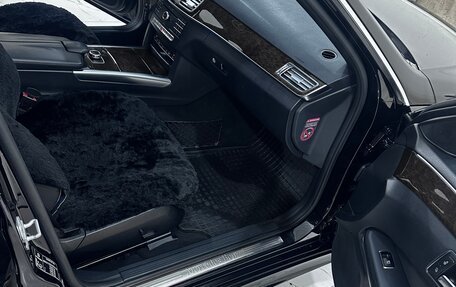 Mercedes-Benz E-Класс, 2015 год, 1 800 000 рублей, 6 фотография