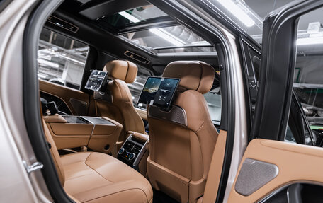 Land Rover Range Rover IV рестайлинг, 2025 год, 24 850 000 рублей, 2 фотография