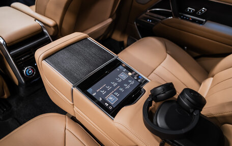 Land Rover Range Rover IV рестайлинг, 2025 год, 24 850 000 рублей, 21 фотография