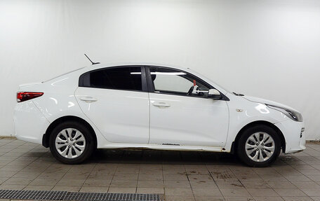 KIA Rio IV, 2017 год, 850 000 рублей, 5 фотография