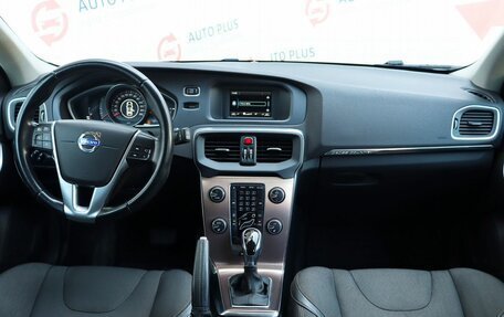 Volvo V40 Cross Country I, 2014 год, 1 270 000 рублей, 8 фотография