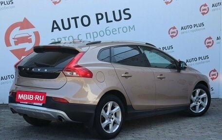 Volvo V40 Cross Country I, 2014 год, 1 270 000 рублей, 2 фотография