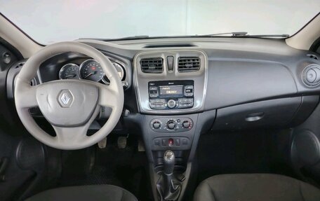 Renault Sandero II рестайлинг, 2017 год, 740 000 рублей, 12 фотография