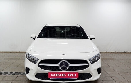 Mercedes-Benz A-Класс, 2019 год, 2 350 000 рублей, 6 фотография