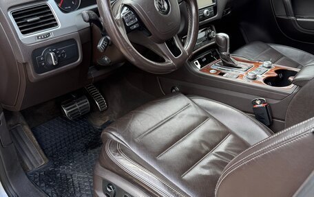 Volkswagen Touareg III, 2015 год, 3 200 000 рублей, 9 фотография