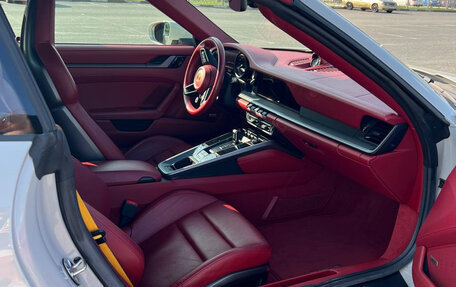 Porsche 911, 2019 год, 13 400 000 рублей, 9 фотография