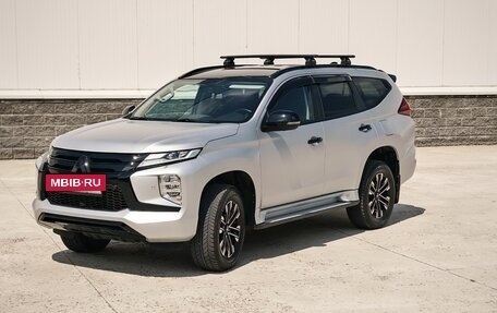 Mitsubishi Pajero Sport III рестайлинг, 2022 год, 5 600 000 рублей, 5 фотография