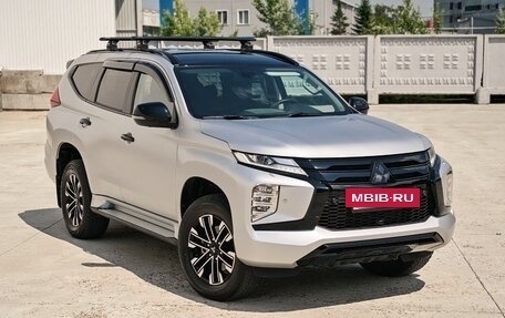 Mitsubishi Pajero Sport III рестайлинг, 2022 год, 5 600 000 рублей, 16 фотография