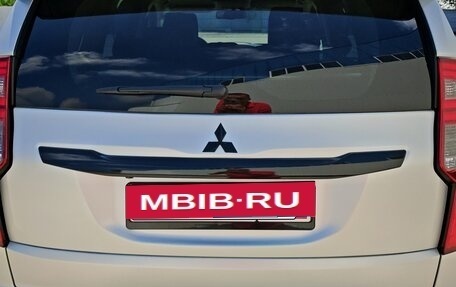 Mitsubishi Pajero Sport III рестайлинг, 2022 год, 5 600 000 рублей, 13 фотография