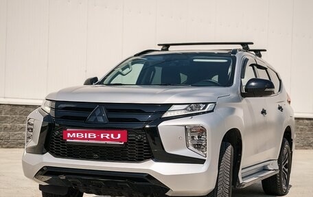 Mitsubishi Pajero Sport III рестайлинг, 2022 год, 5 600 000 рублей, 29 фотография