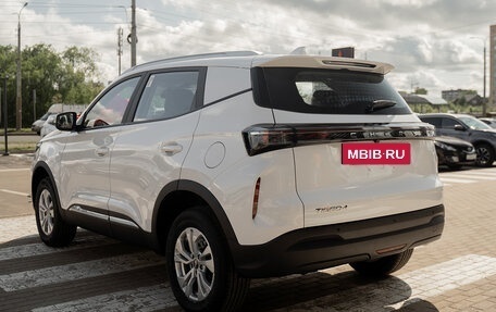 Chery Tiggo 4 I рестайлинг, 2025 год, 1 999 000 рублей, 6 фотография