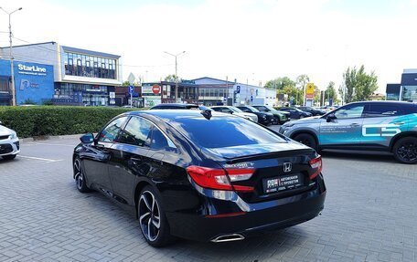 Honda Accord IX рестайлинг, 2020 год, 2 190 000 рублей, 2 фотография