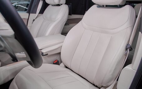 Land Rover Range Rover IV рестайлинг, 2022 год, 22 500 000 рублей, 13 фотография
