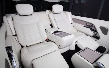 Land Rover Range Rover IV рестайлинг, 2022 год, 22 500 000 рублей, 20 фотография