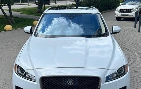 Jaguar F-Pace, 2020 год, 3 780 000 рублей, 3 фотография