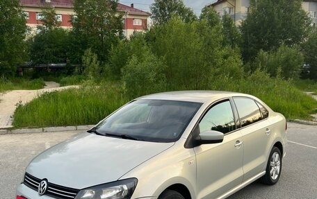 Volkswagen Polo VI (EU Market), 2011 год, 700 000 рублей, 9 фотография