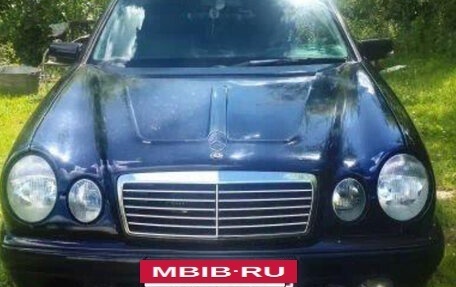 Mercedes-Benz E-Класс, 1998 год, 350 000 рублей, 5 фотография