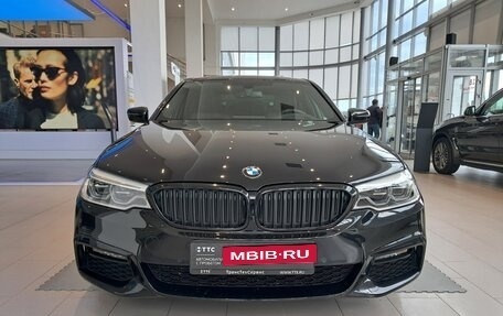 BMW 5 серия, 2019 год, 4 499 000 рублей, 2 фотография
