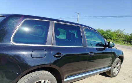Volkswagen Touareg III, 2004 год, 750 000 рублей, 9 фотография
